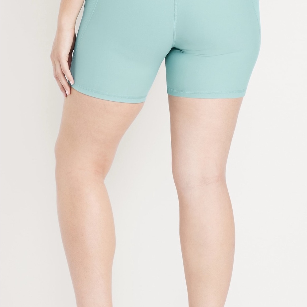 Old Navy Women's Aqua Bike Shorts